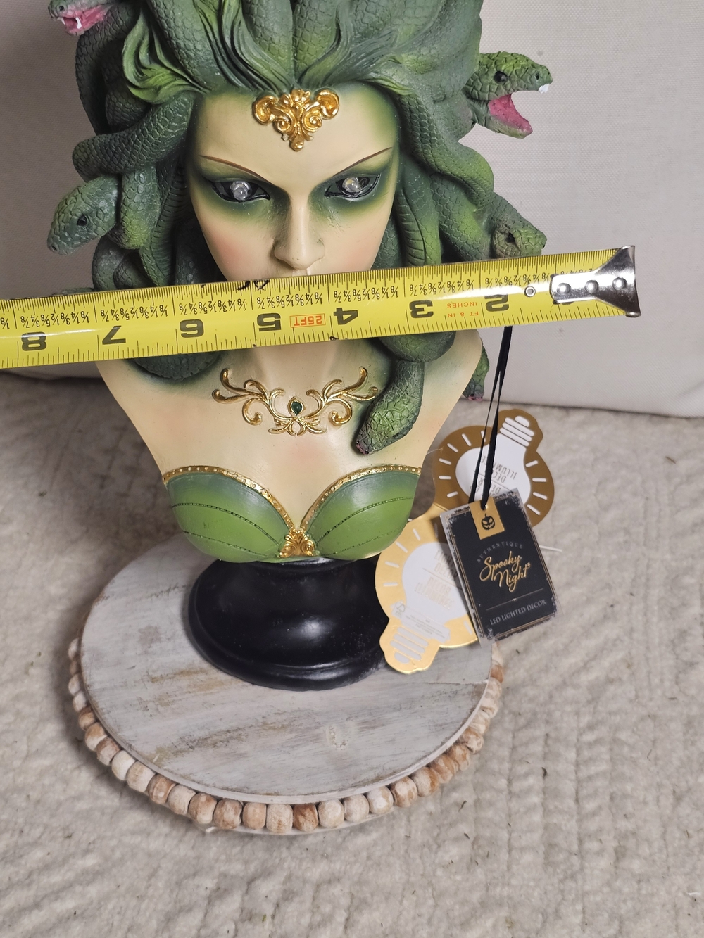 Medusa Bust Hair Sculpture - Green Decorative Hair Figurine Led Halloween - Picture 10 of 10